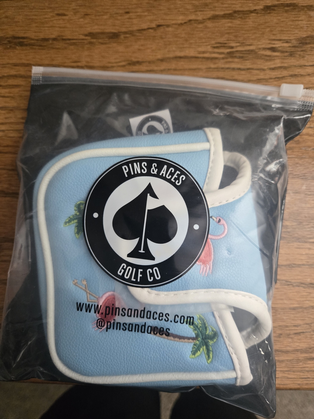 Pins & Aces Light Blue Flamingo Golf Putter Cover